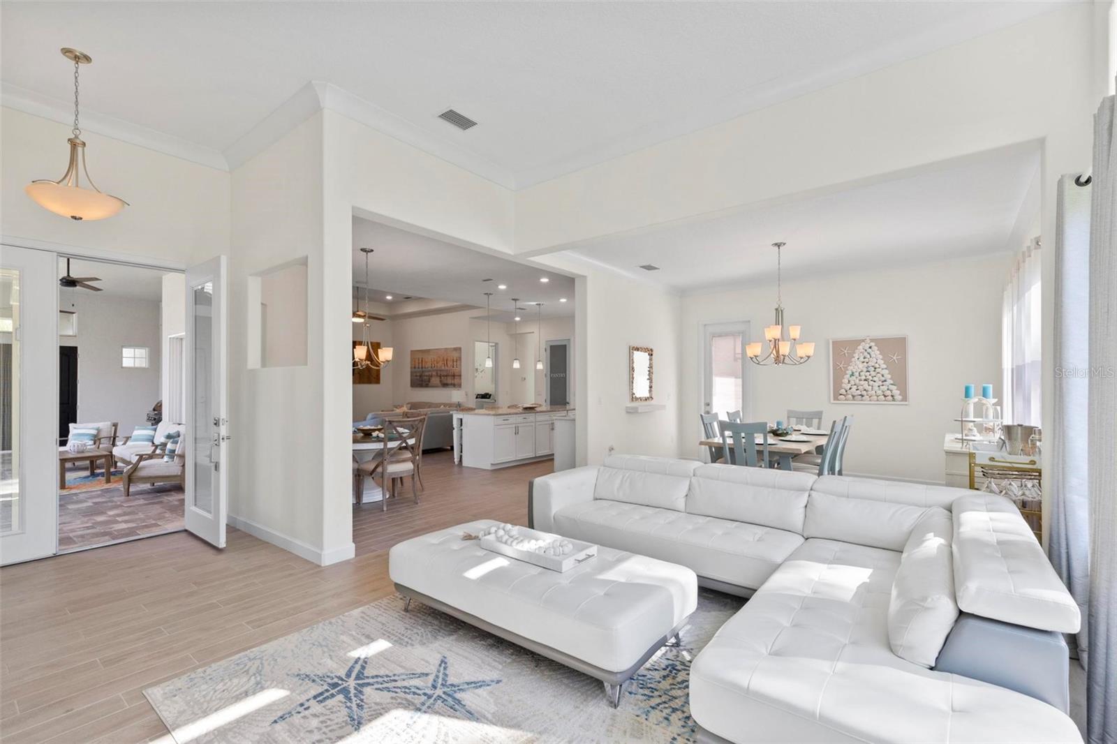 17 NEW LEATHERWOOD DR, PALM COAST, FL, 32137