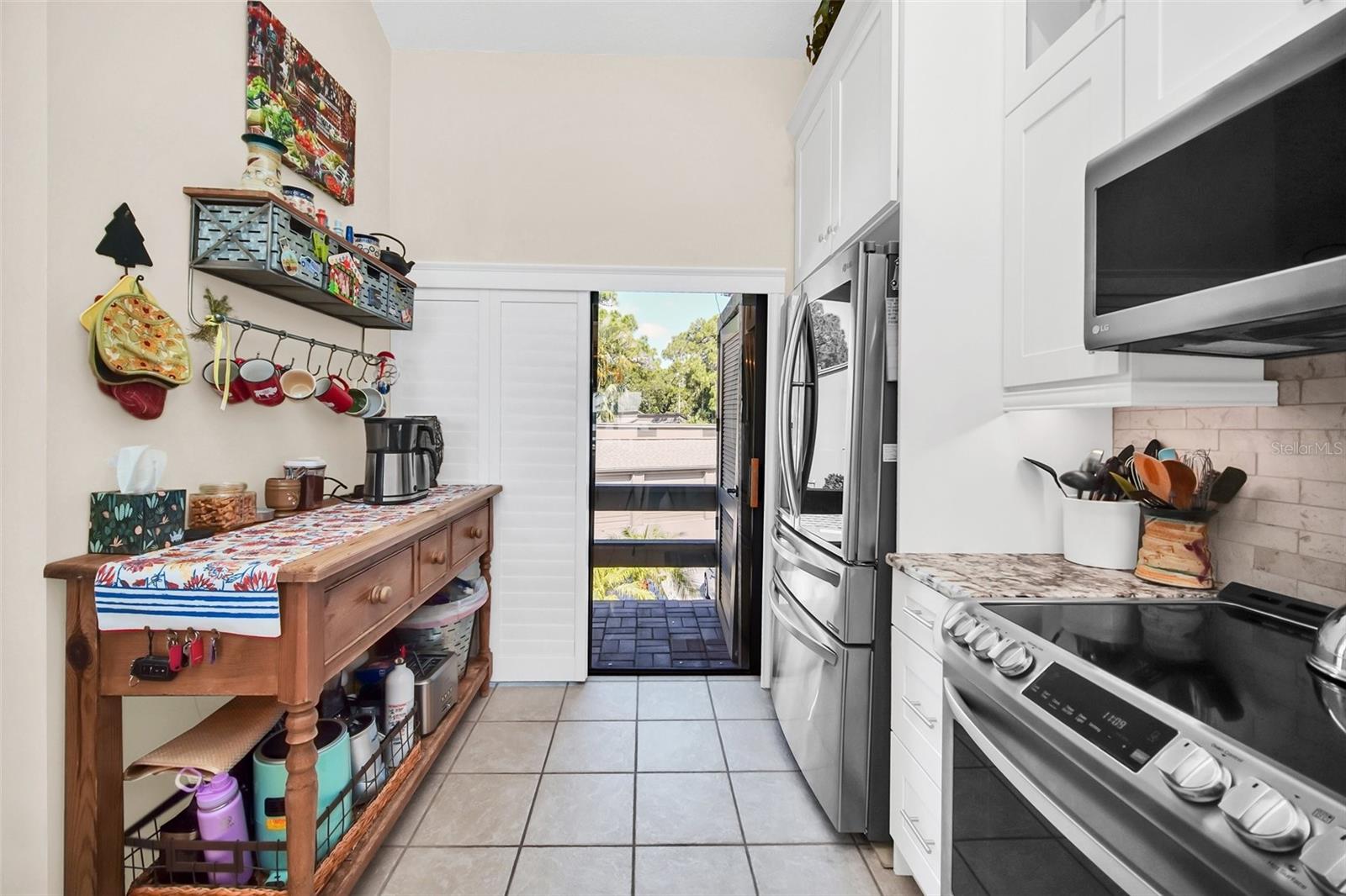 1111 N BAYSHORE BLVD #D6, CLEARWATER, FL, 33759