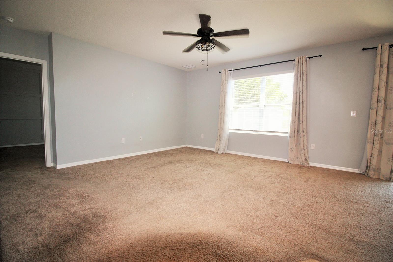 5967 CHURCHILL SQUARE WAY, GROVELAND, FL, 34736