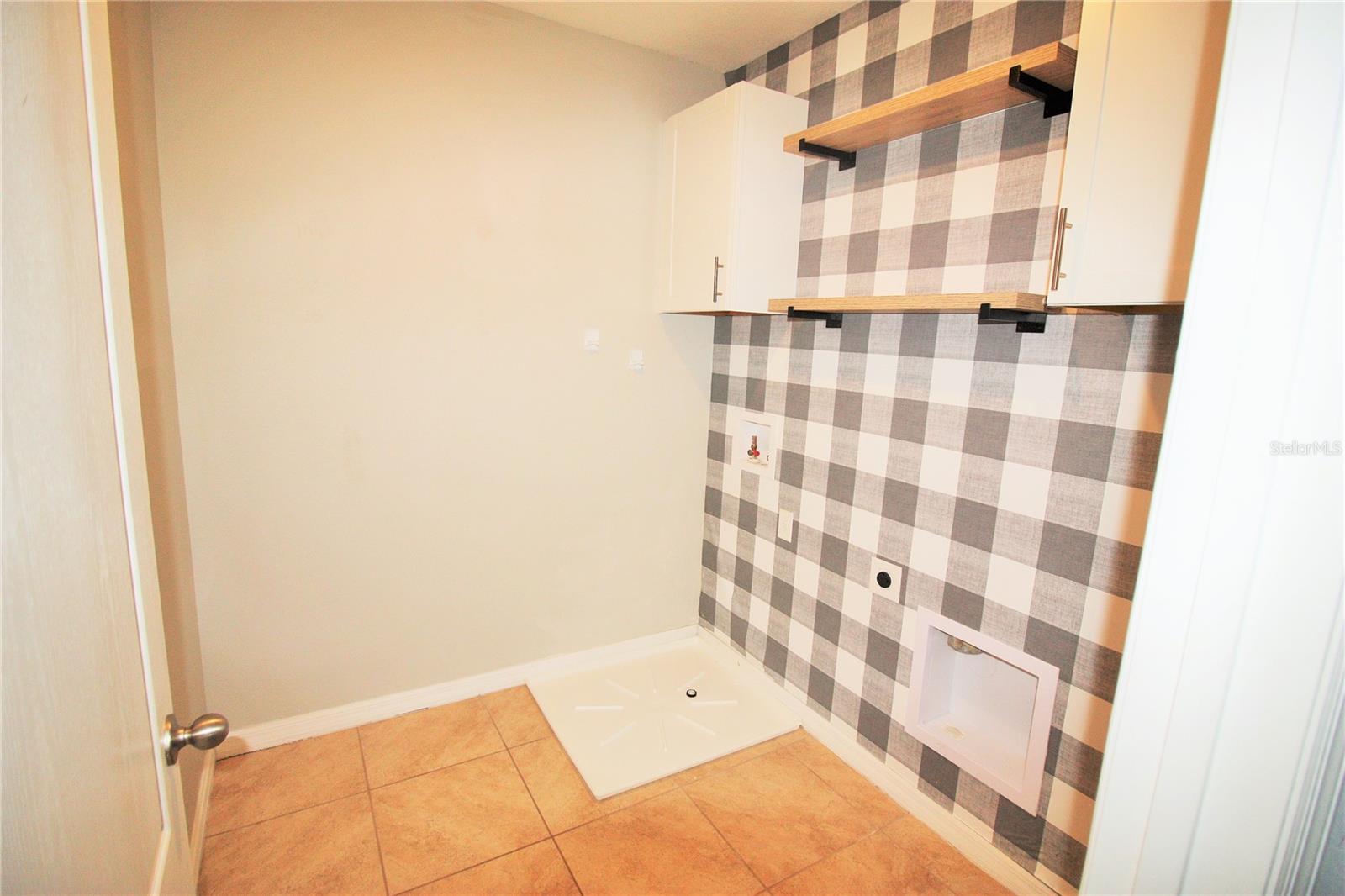 5967 CHURCHILL SQUARE WAY, GROVELAND, FL, 34736