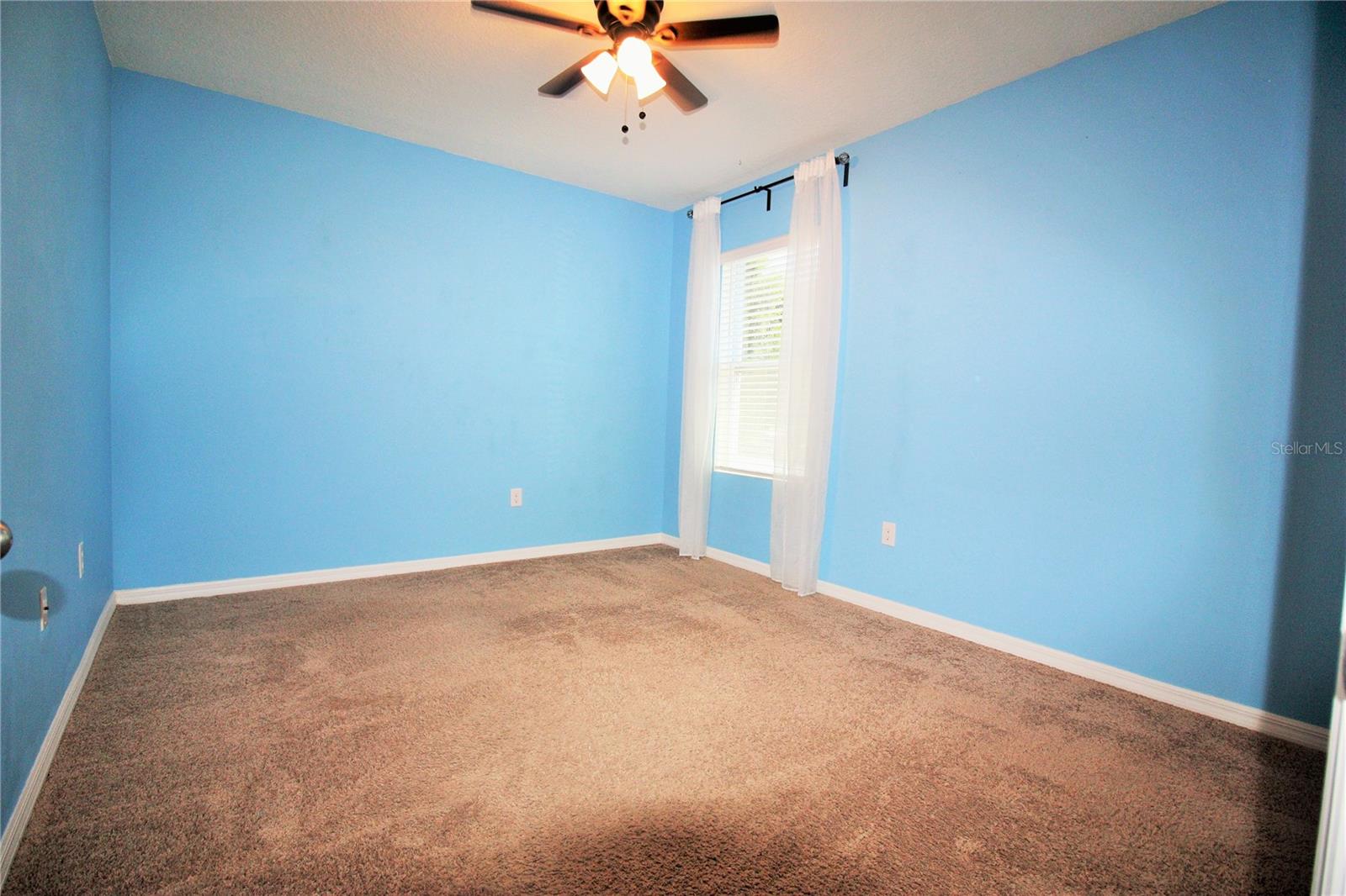 5967 CHURCHILL SQUARE WAY, GROVELAND, FL, 34736
