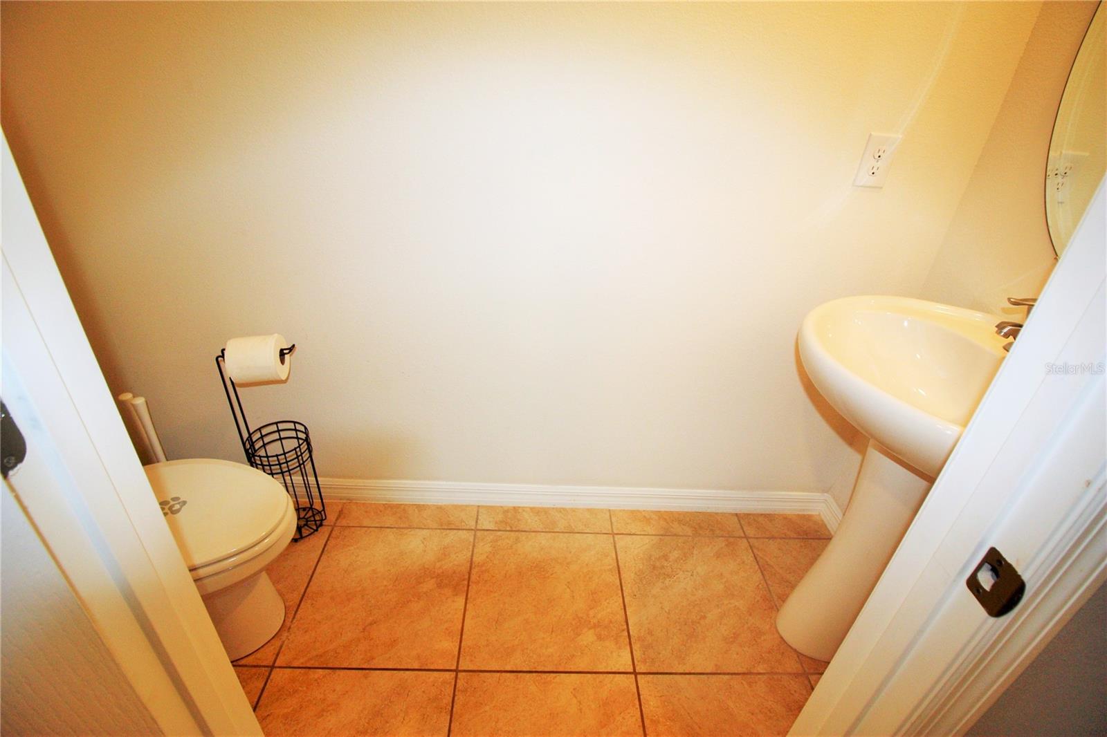 5967 CHURCHILL SQUARE WAY, GROVELAND, FL, 34736