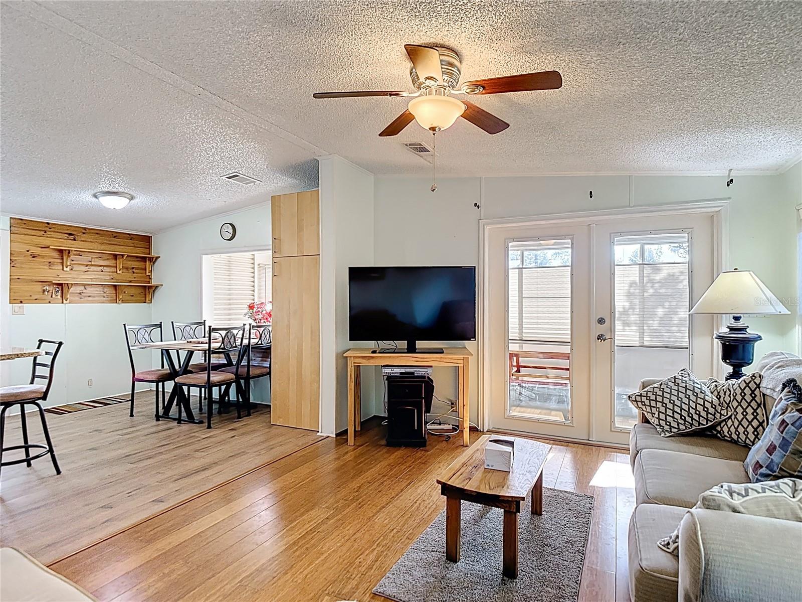 10033 WELLINGTON AVE, DADE CITY, FL, 33525