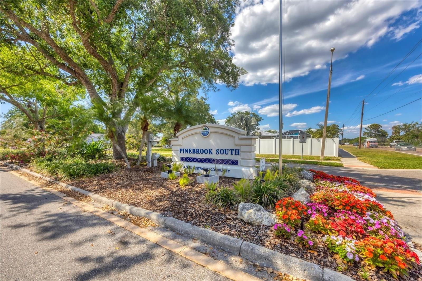 1335 PINEBROOK WAY, VENICE, FL, 34285