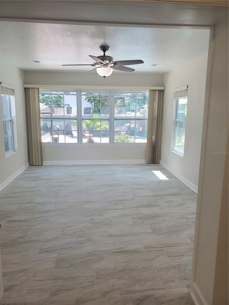 3911 W MORRISON AVE, TAMPA, FL, 33629