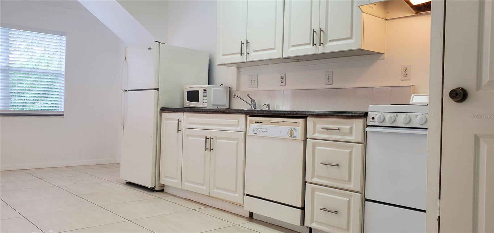 3911 W MORRISON AVE, TAMPA, FL, 33629