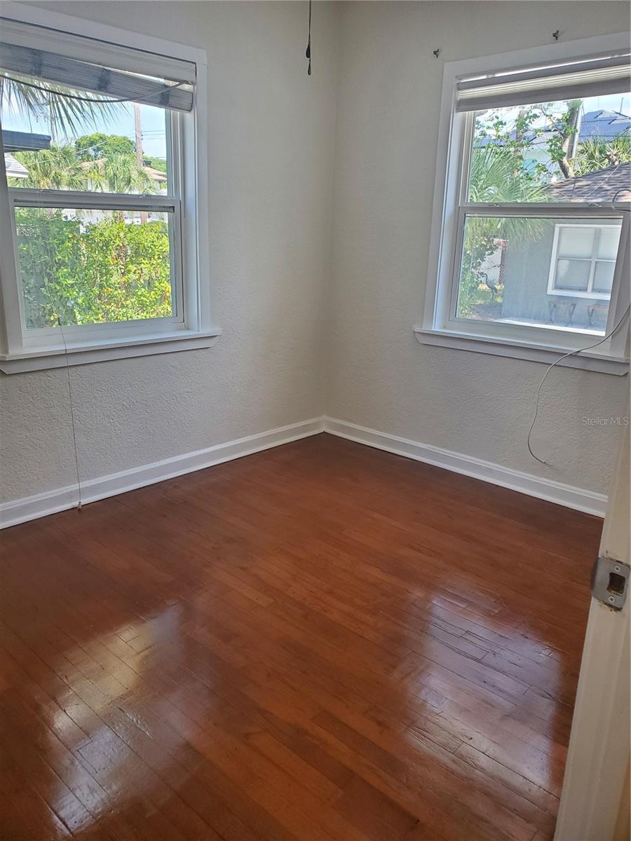 3911 W MORRISON AVE, TAMPA, FL, 33629