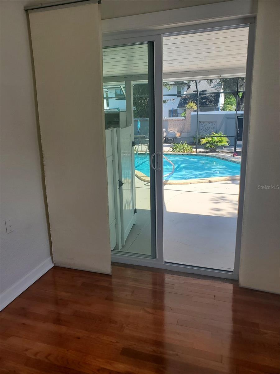 3911 W MORRISON AVE, TAMPA, FL, 33629