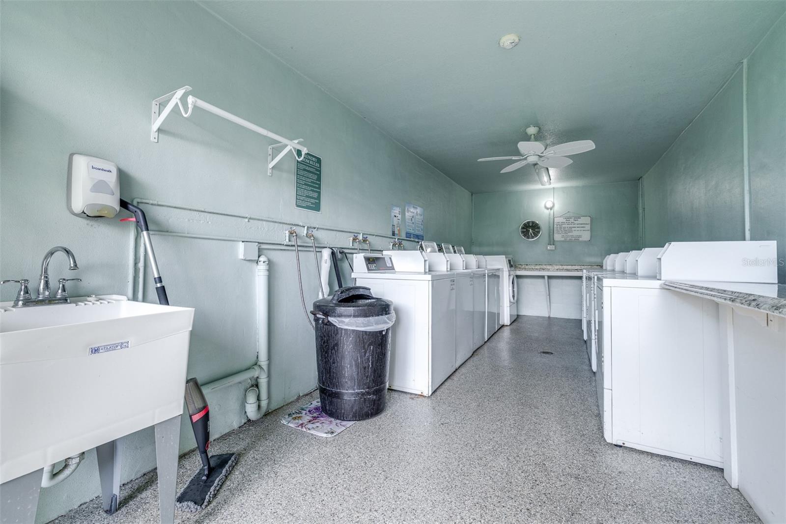 1706 BELLEAIR FOREST DR #336, BELLEAIR, FL, 33756