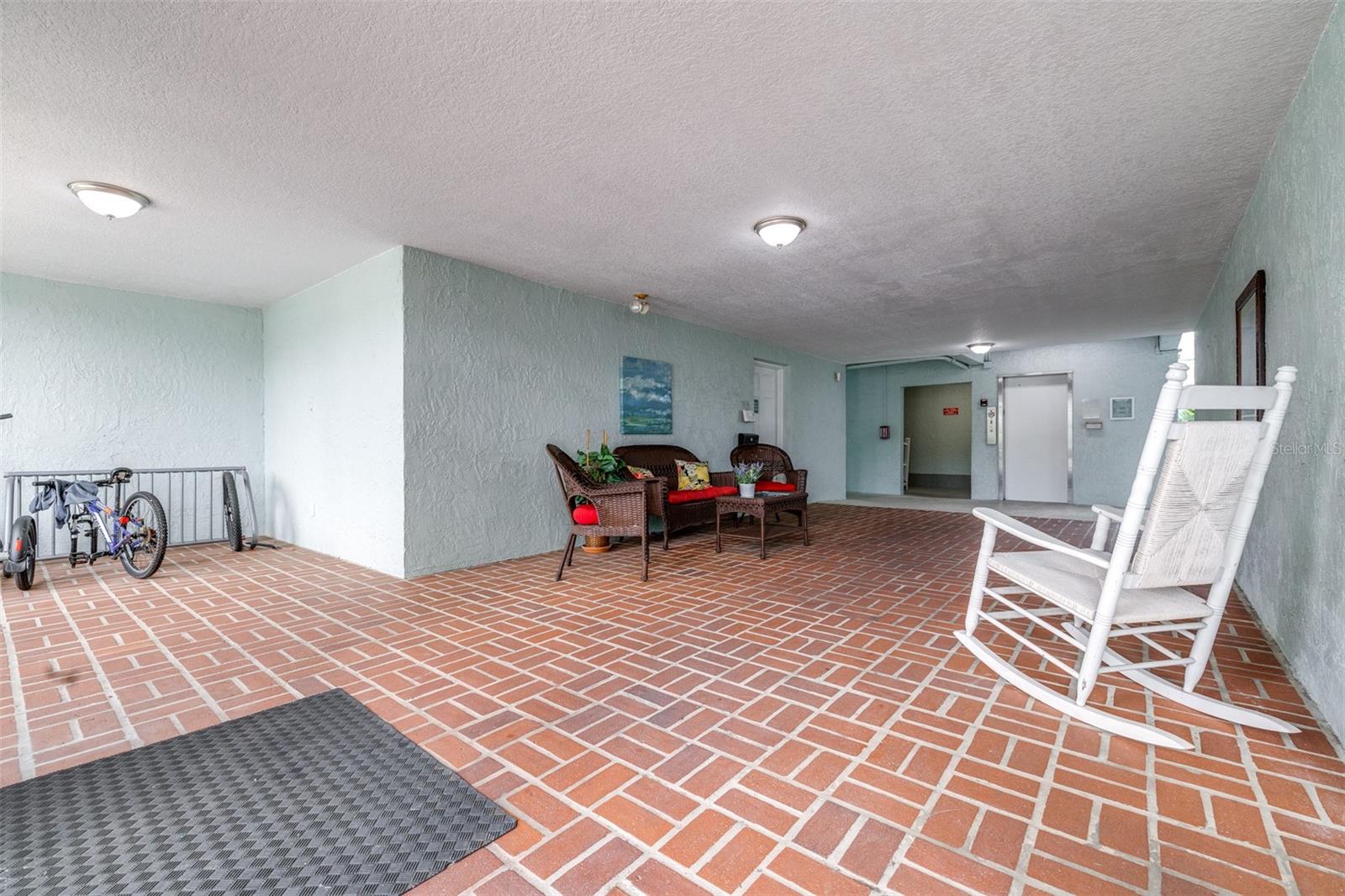 1706 BELLEAIR FOREST DR #336, BELLEAIR, FL, 33756