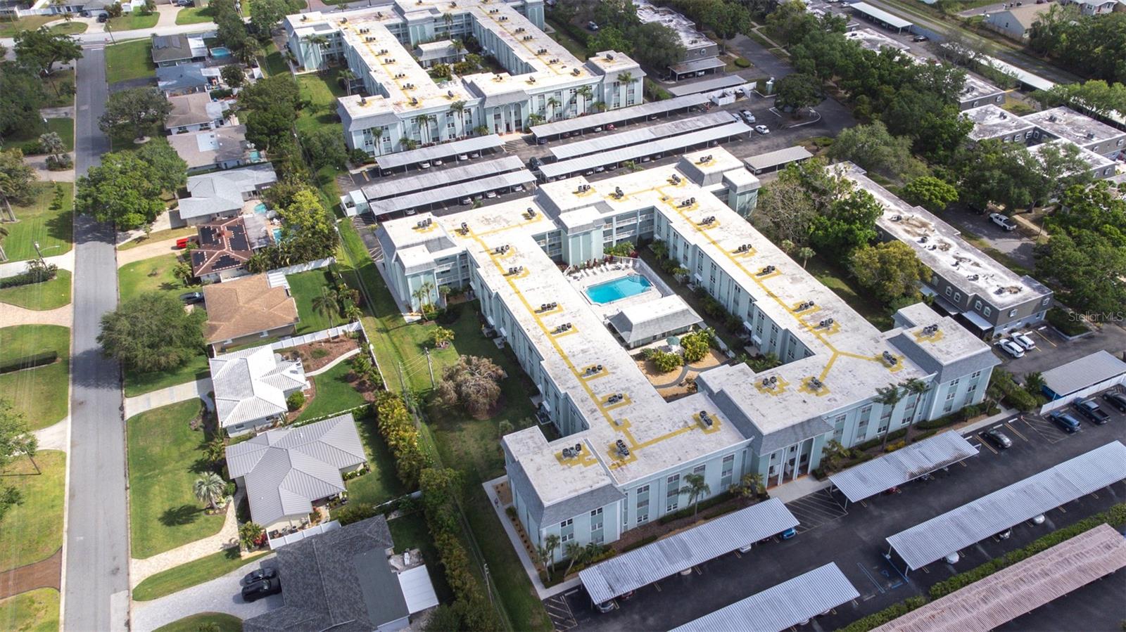 1706 BELLEAIR FOREST DR #336, BELLEAIR, FL, 33756