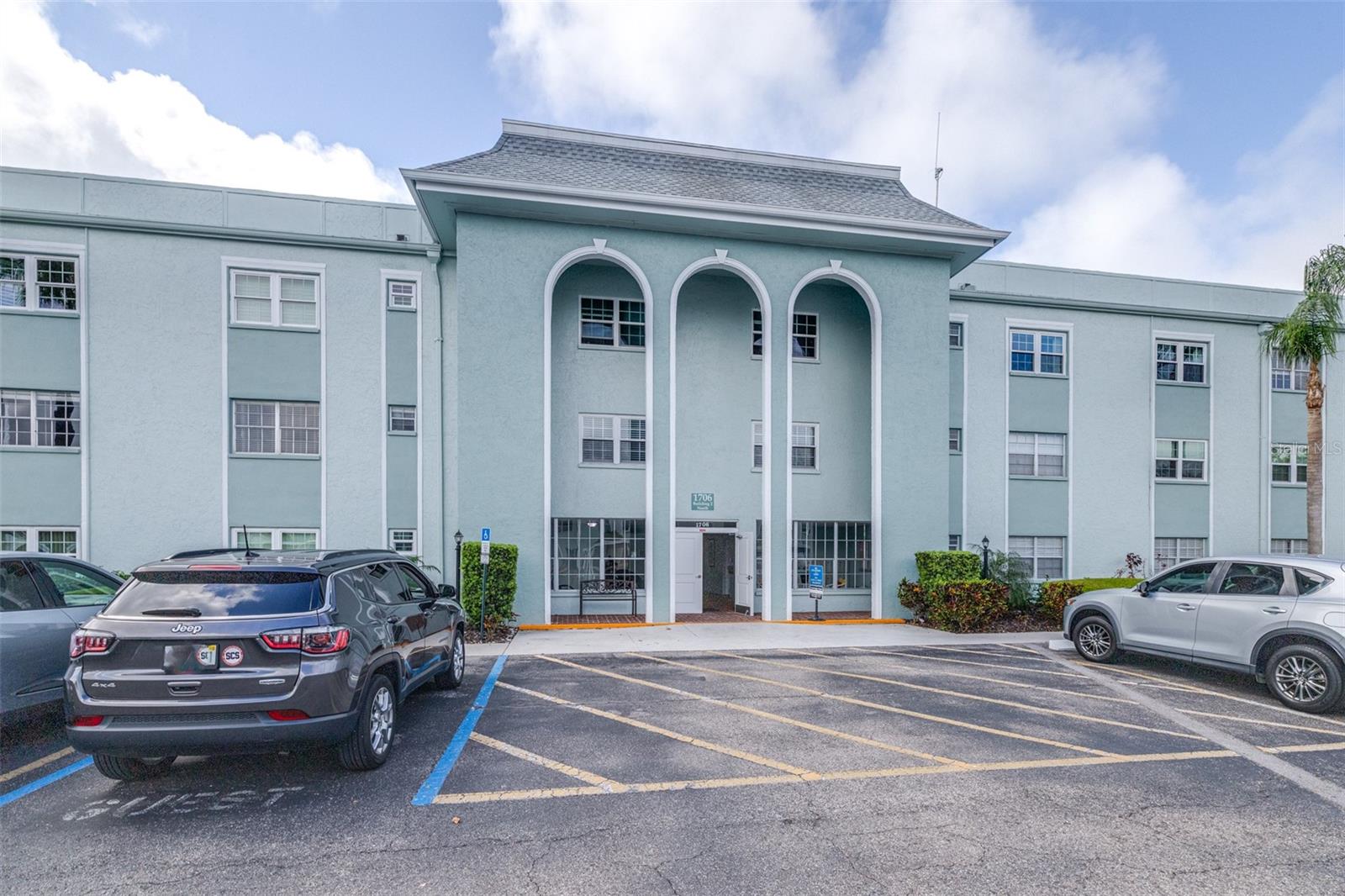 1706 BELLEAIR FOREST DR #336, BELLEAIR, FL, 33756