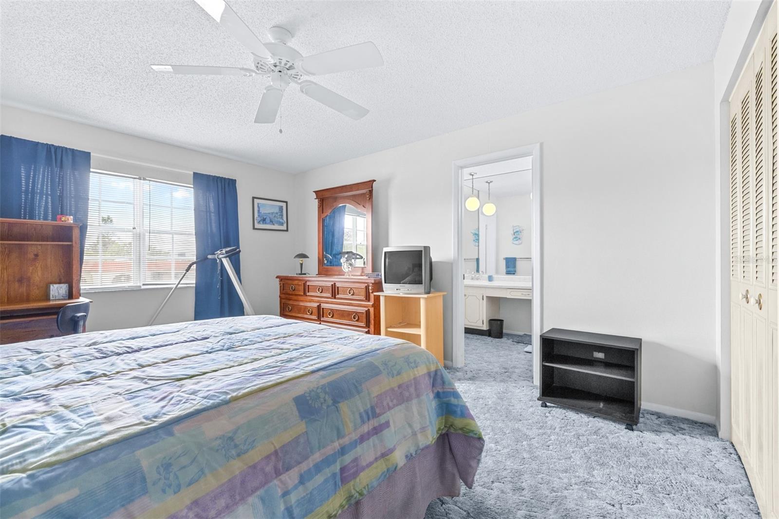 1706 BELLEAIR FOREST DR #336, BELLEAIR, FL, 33756