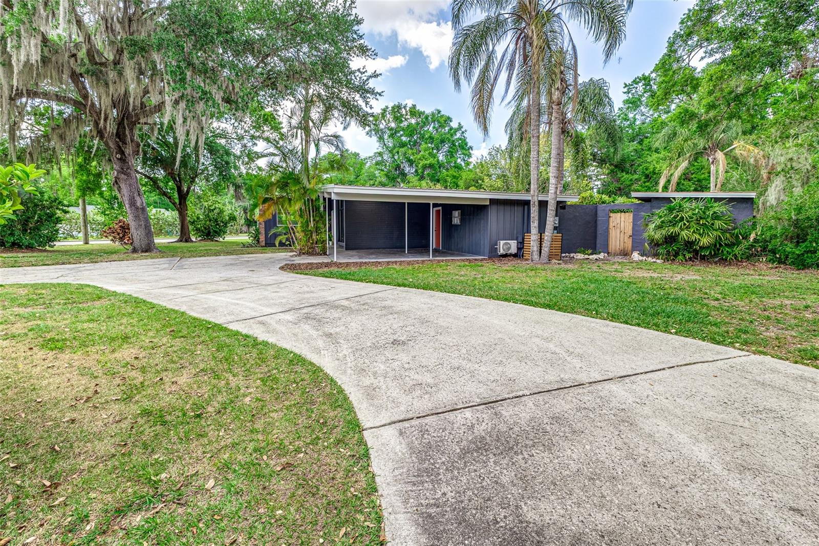 1604 SYLVESTER RD, LAKELAND, FL, 33803