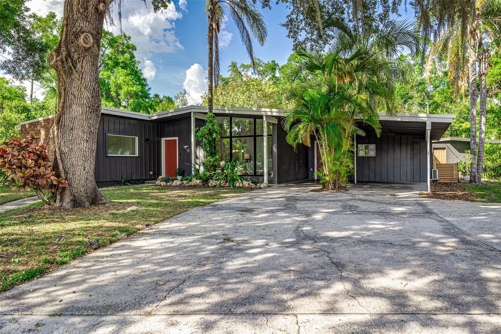1604 SYLVESTER RD, LAKELAND, FL, 33803
