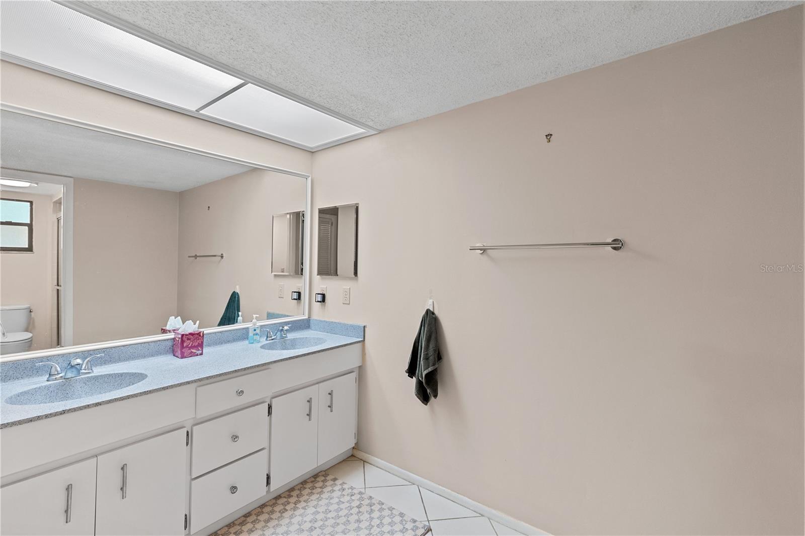 1912 DEANCROFT RD, SARASOTA, FL, 34235