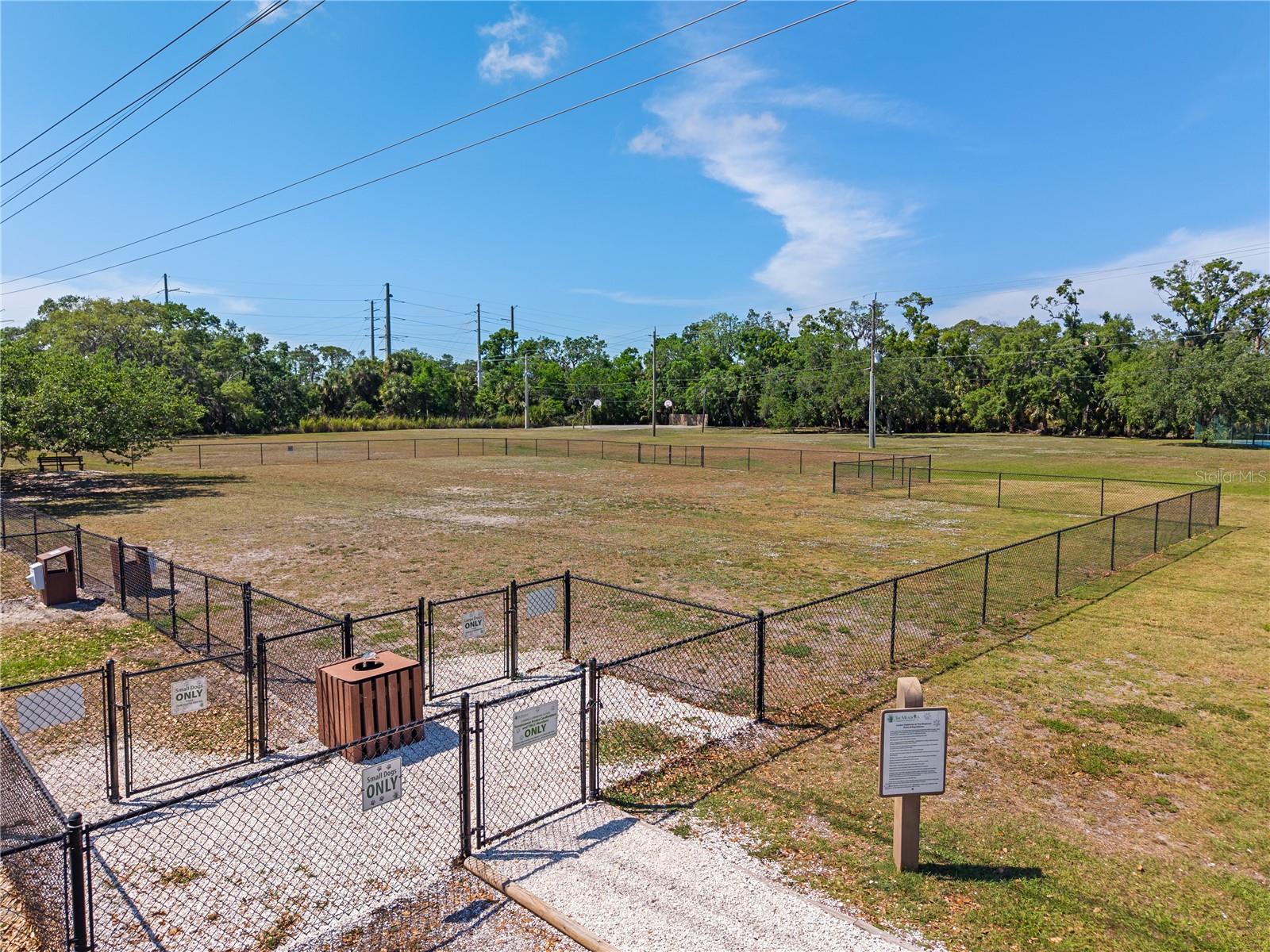 1912 DEANCROFT RD, SARASOTA, FL, 34235