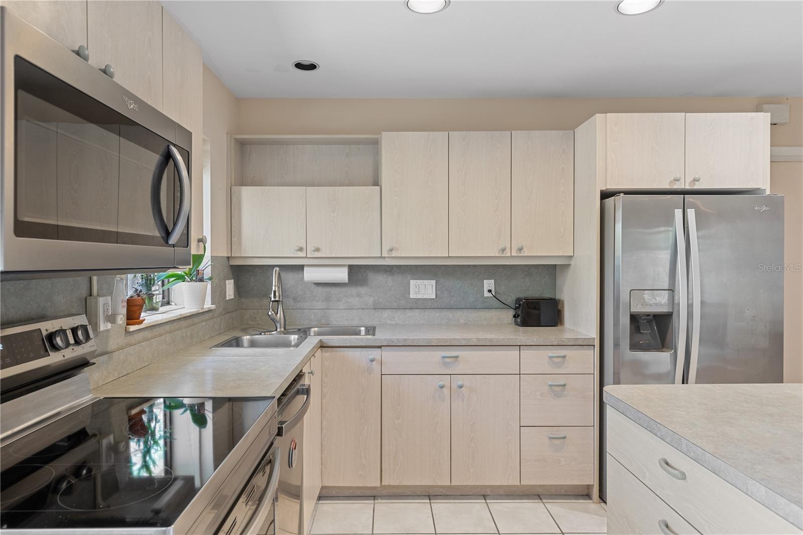 1912 DEANCROFT RD, SARASOTA, FL, 34235