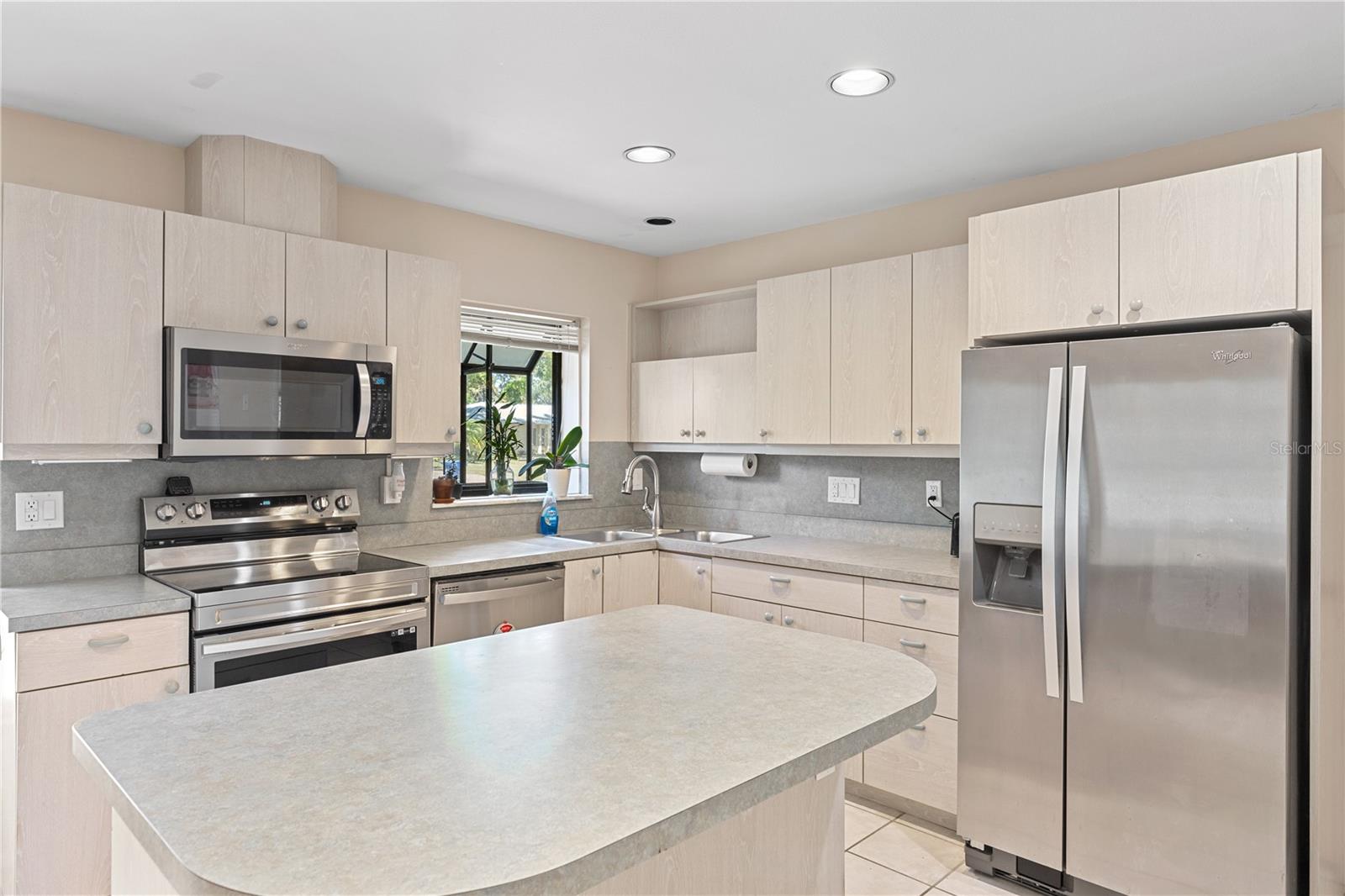 1912 DEANCROFT RD, SARASOTA, FL, 34235