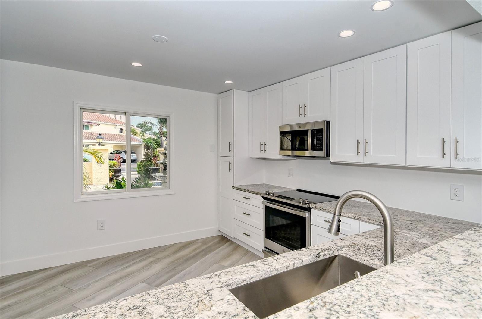 6101 34TH ST W #15, BRADENTON, FL, 34210