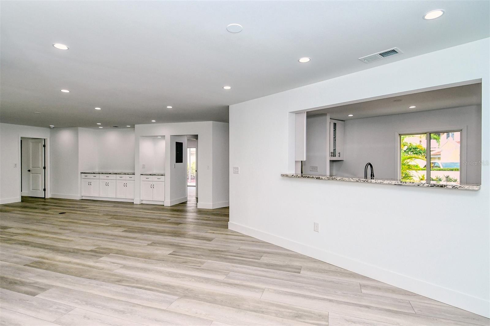 6101 34TH ST W #15, BRADENTON, FL, 34210