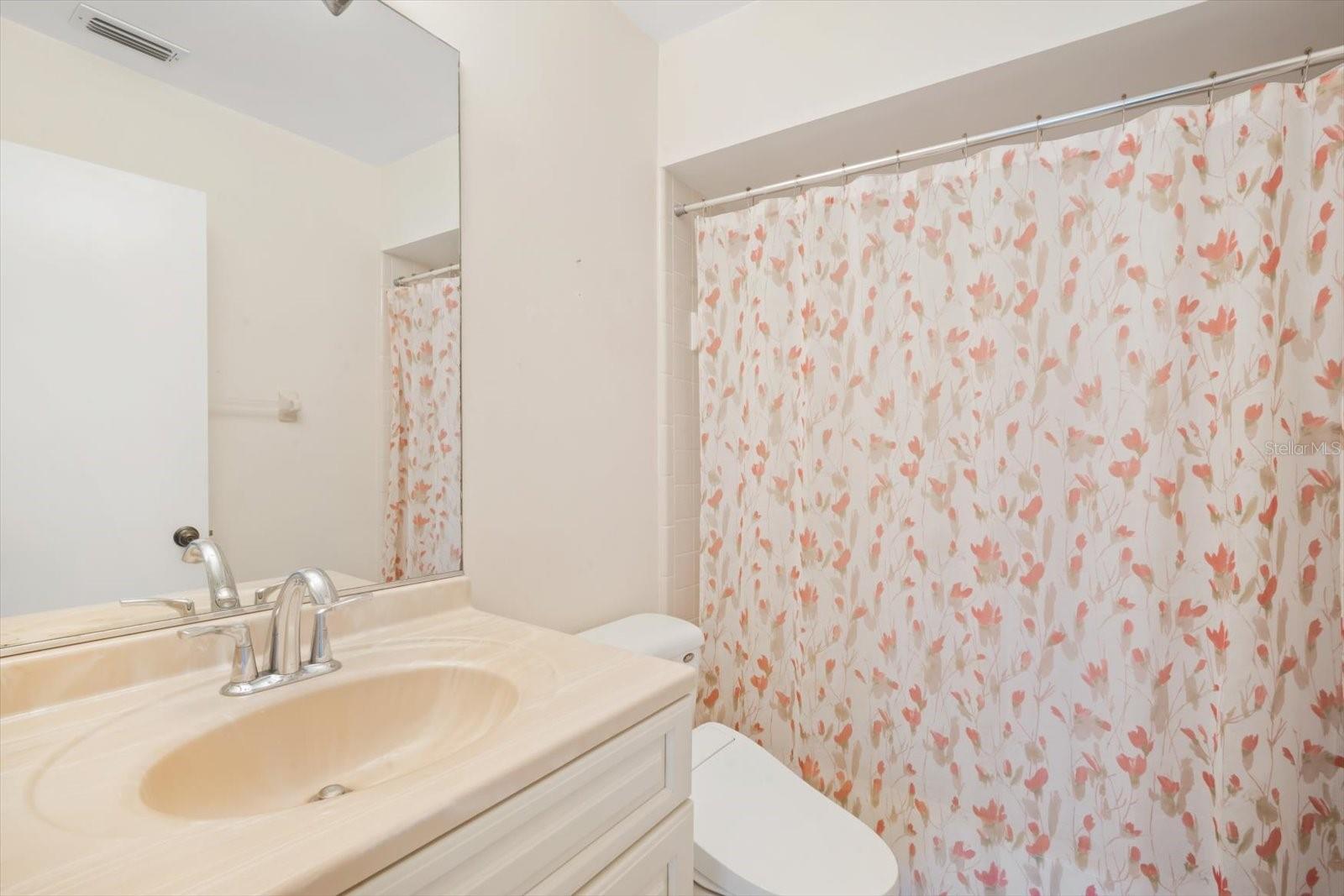 1805 GRANVILLE LN, SUN CITY CENTER, FL, 33573