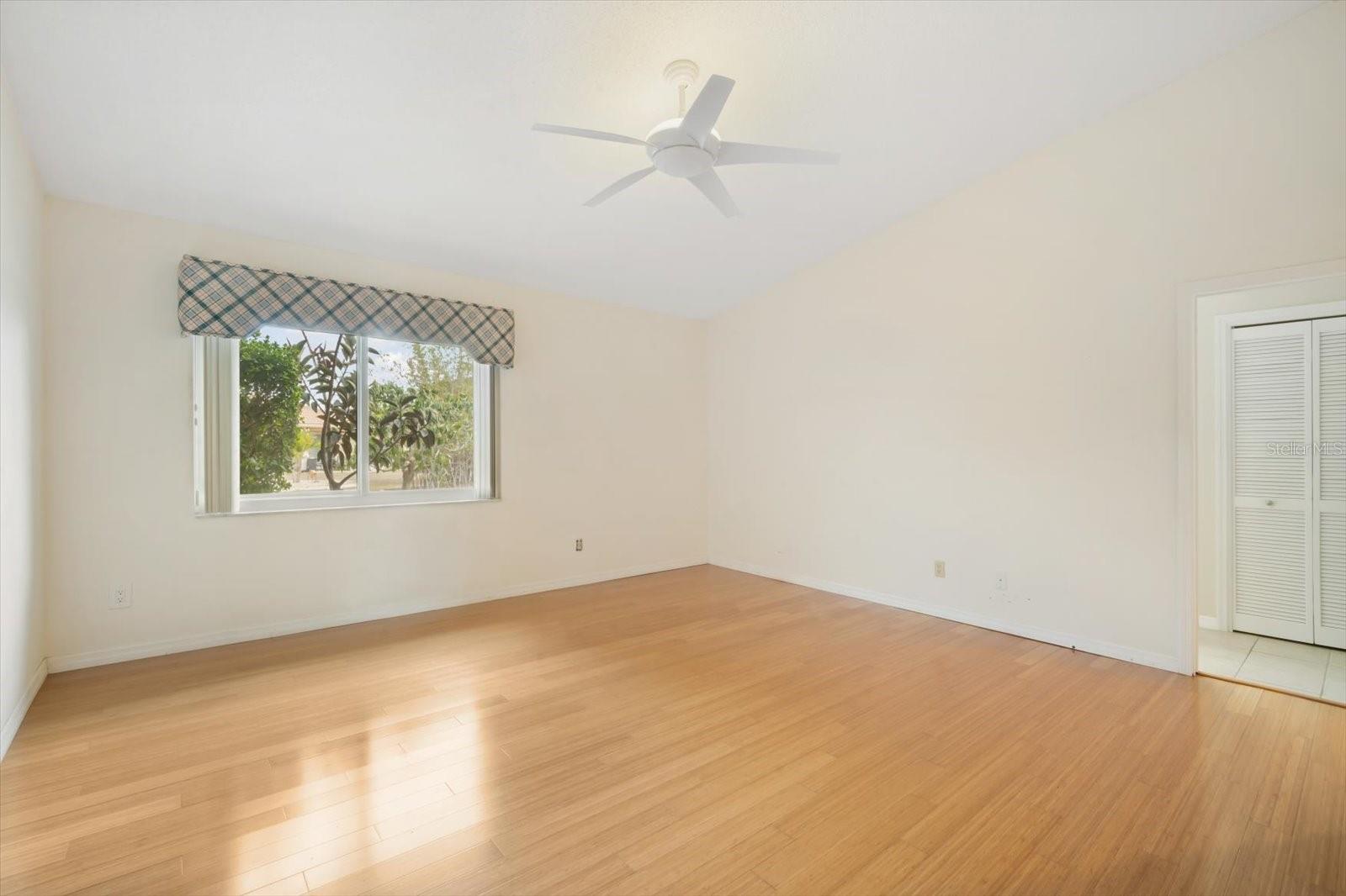 1805 GRANVILLE LN, SUN CITY CENTER, FL, 33573