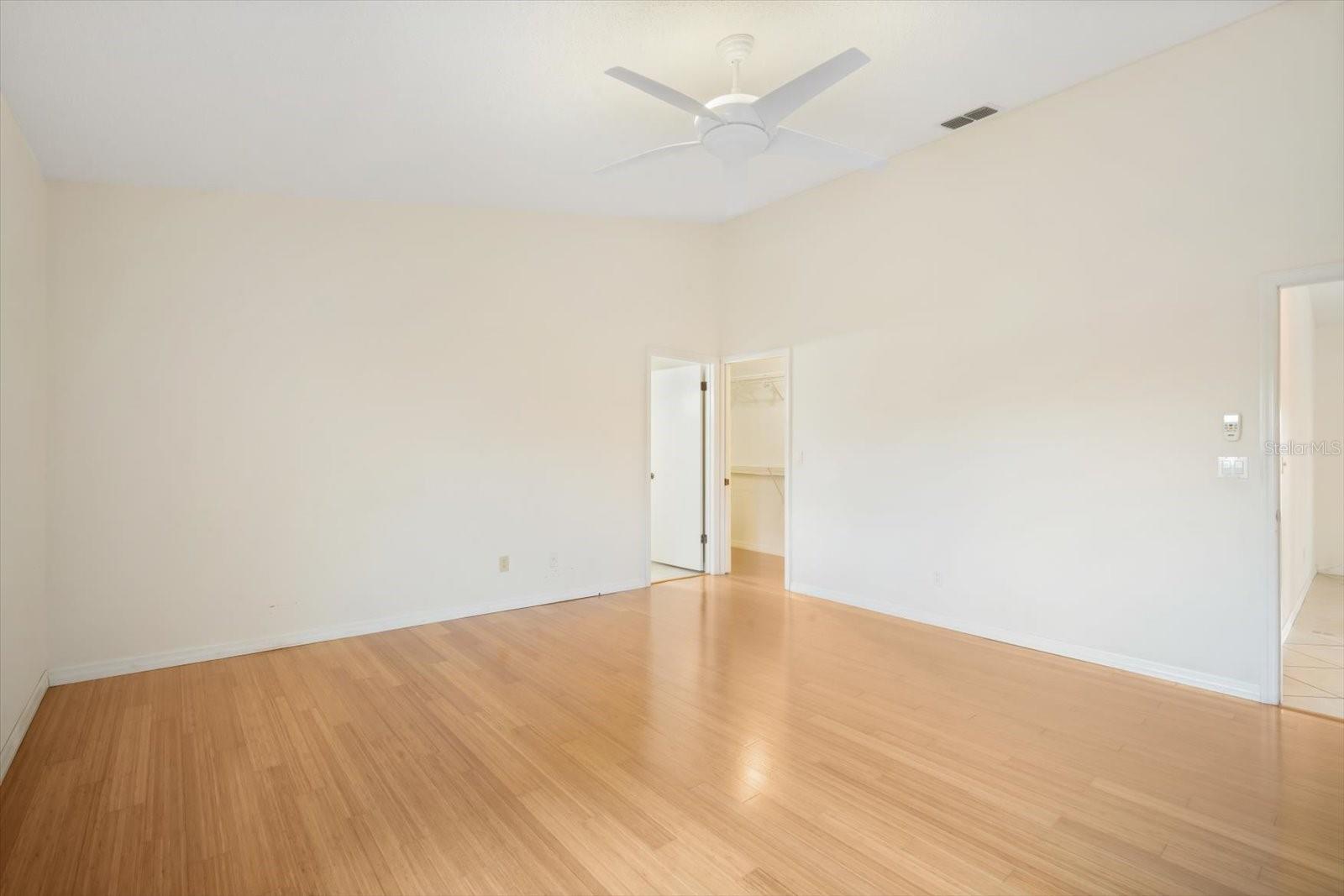 1805 GRANVILLE LN, SUN CITY CENTER, FL, 33573
