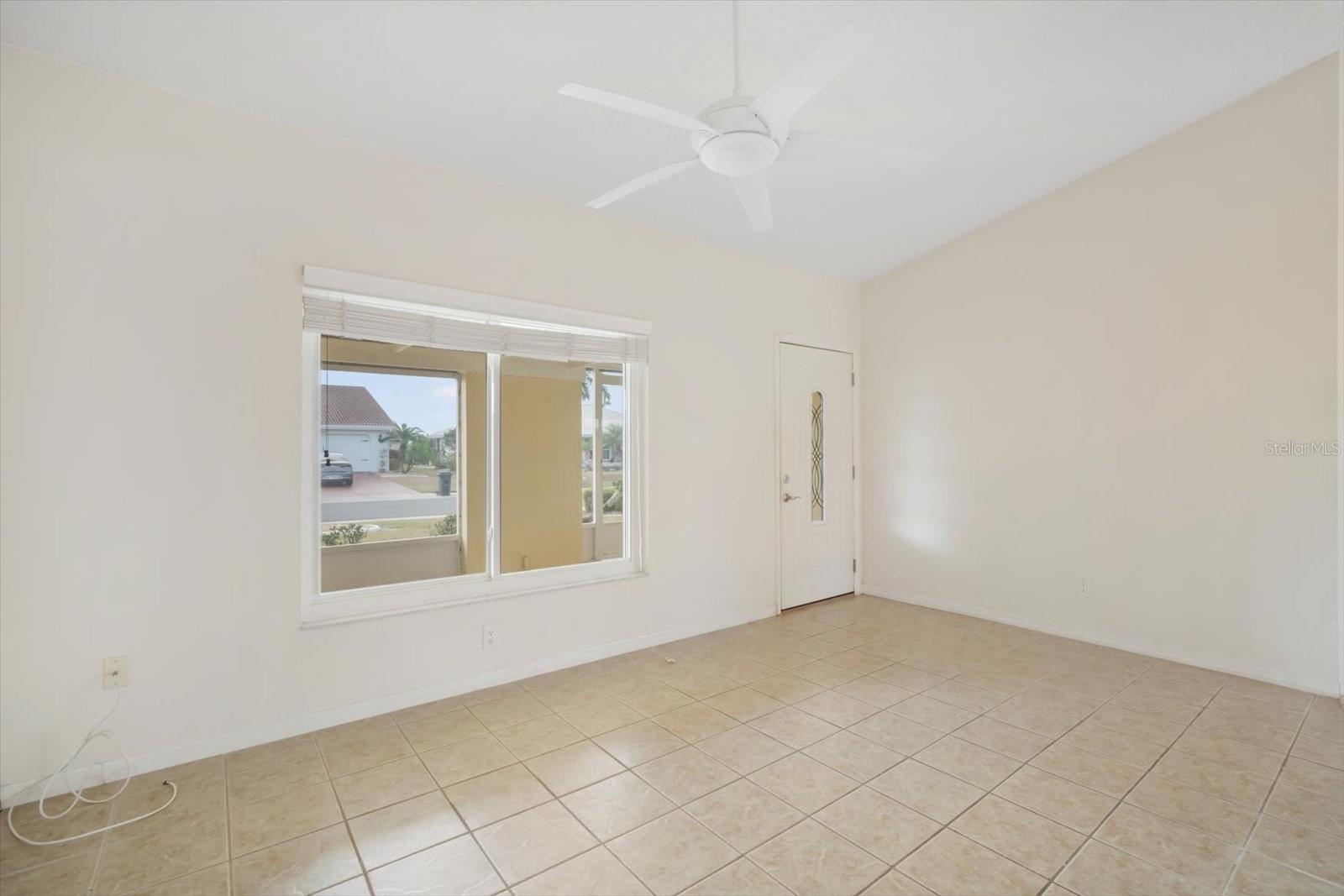 1805 GRANVILLE LN, SUN CITY CENTER, FL, 33573