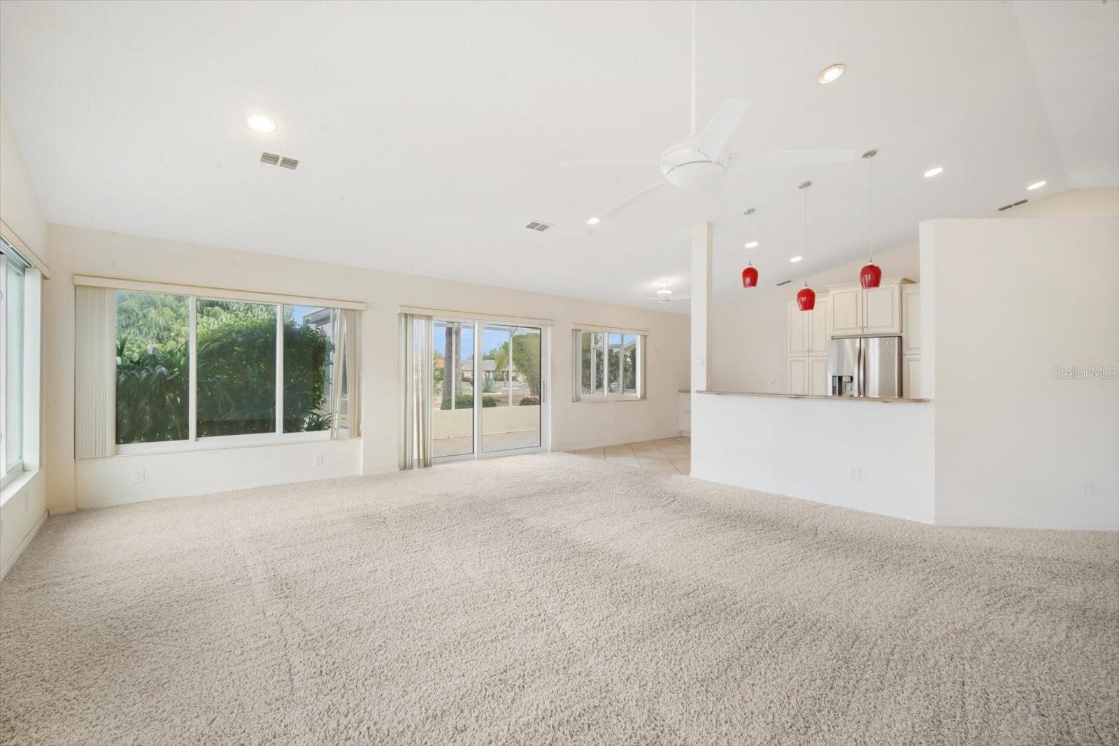 1805 GRANVILLE LN, SUN CITY CENTER, FL, 33573