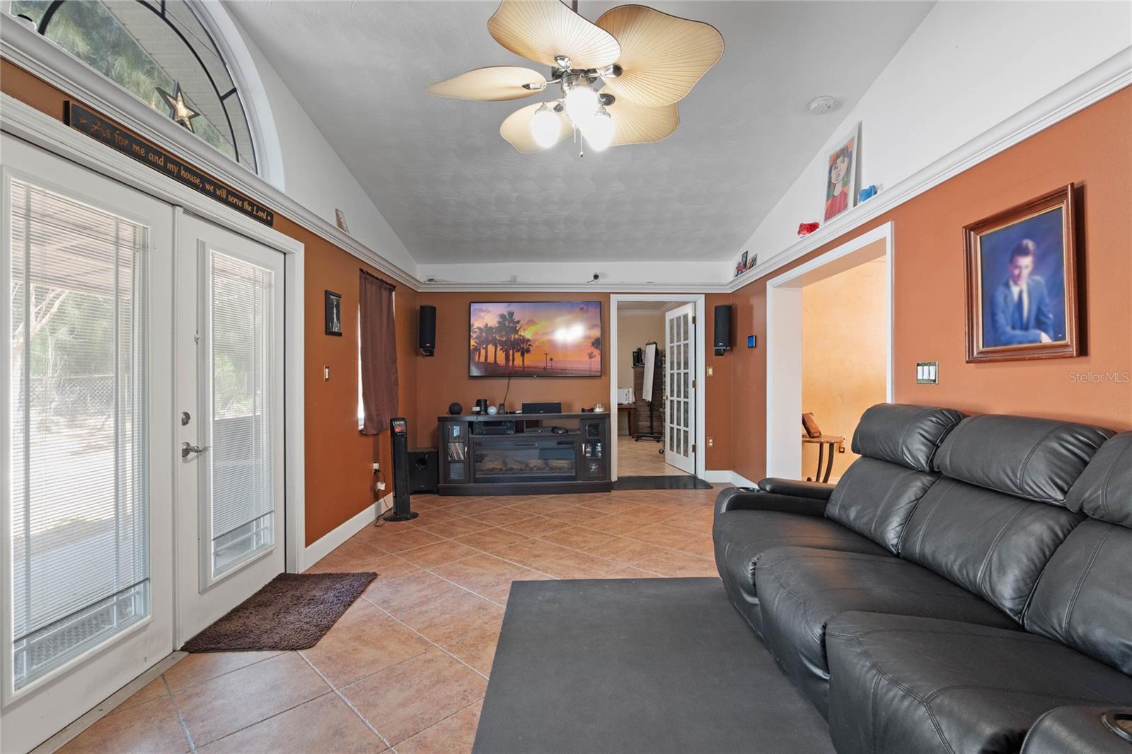 122 DEW DROP LN, CASSELBERRY, FL, 32707