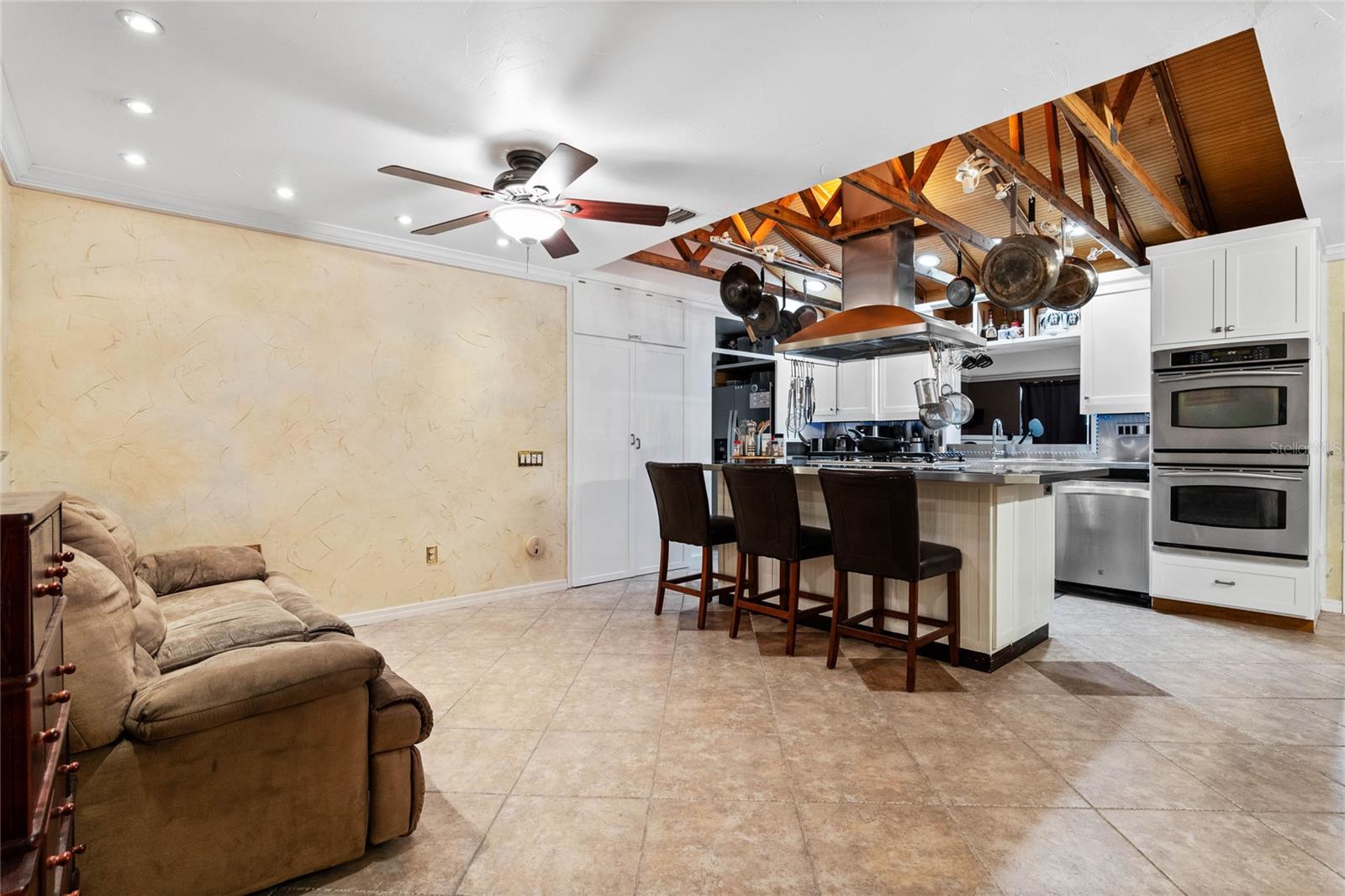 122 DEW DROP LN, CASSELBERRY, FL, 32707