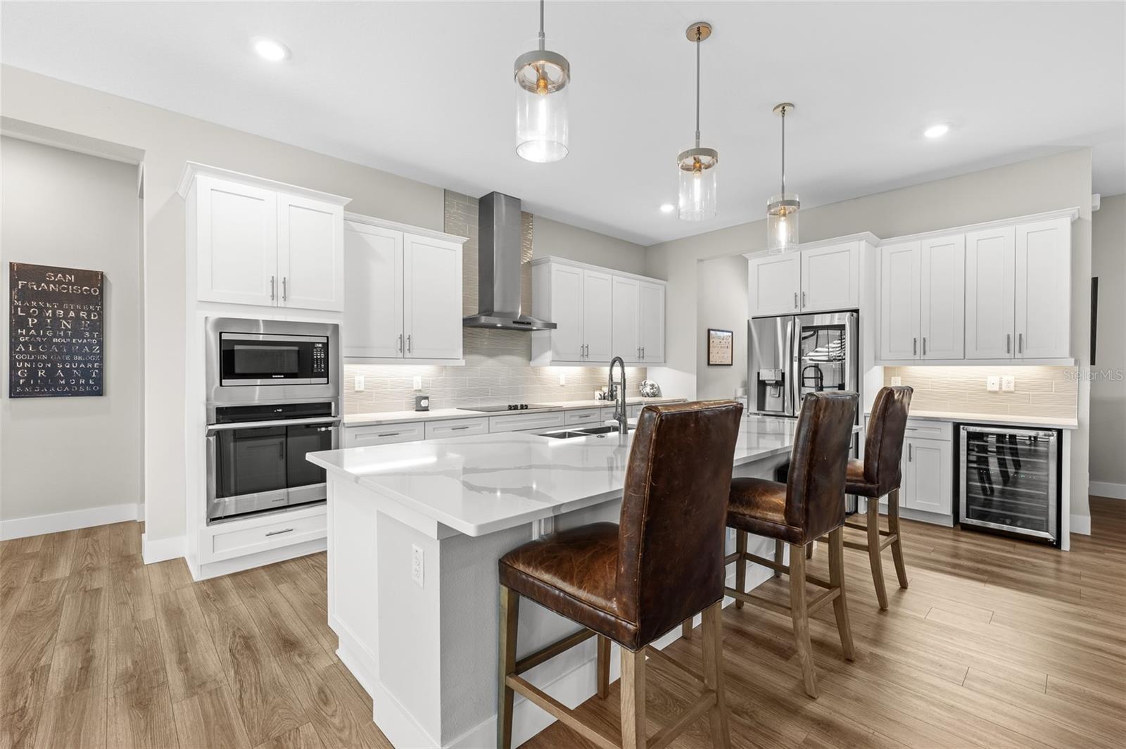 8580 IVY STARK BLVD, WESLEY CHAPEL, FL, 33545