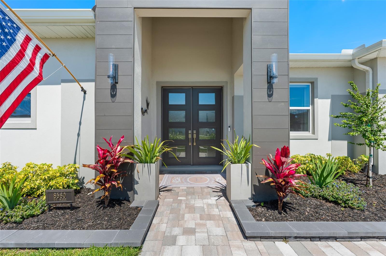 8580 IVY STARK BLVD, WESLEY CHAPEL, FL, 33545
