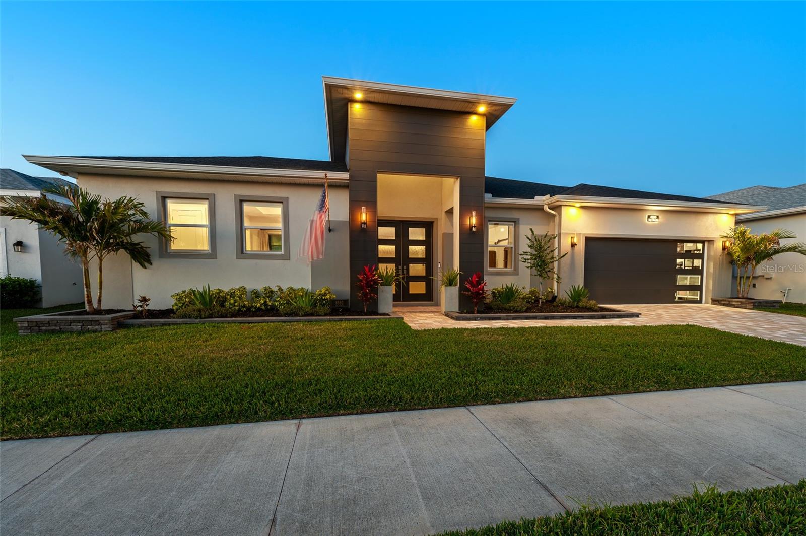 8580 IVY STARK BLVD, WESLEY CHAPEL, FL, 33545