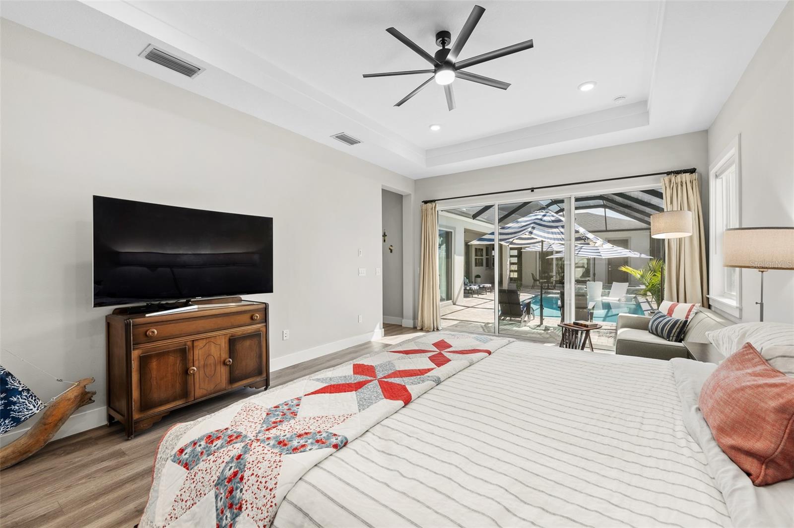 8580 IVY STARK BLVD, WESLEY CHAPEL, FL, 33545