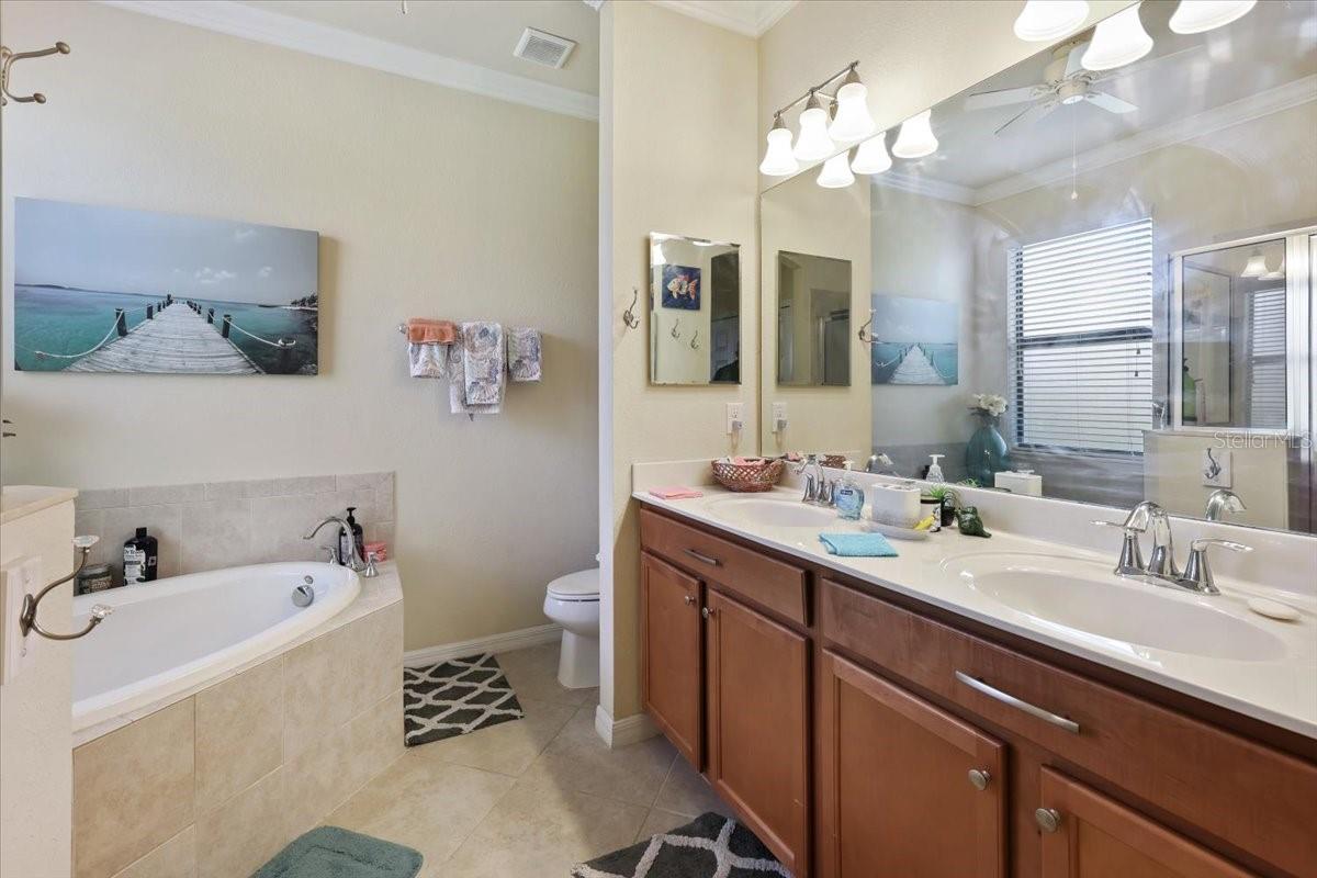 20171 TESORO DR, VENICE, FL, 34293