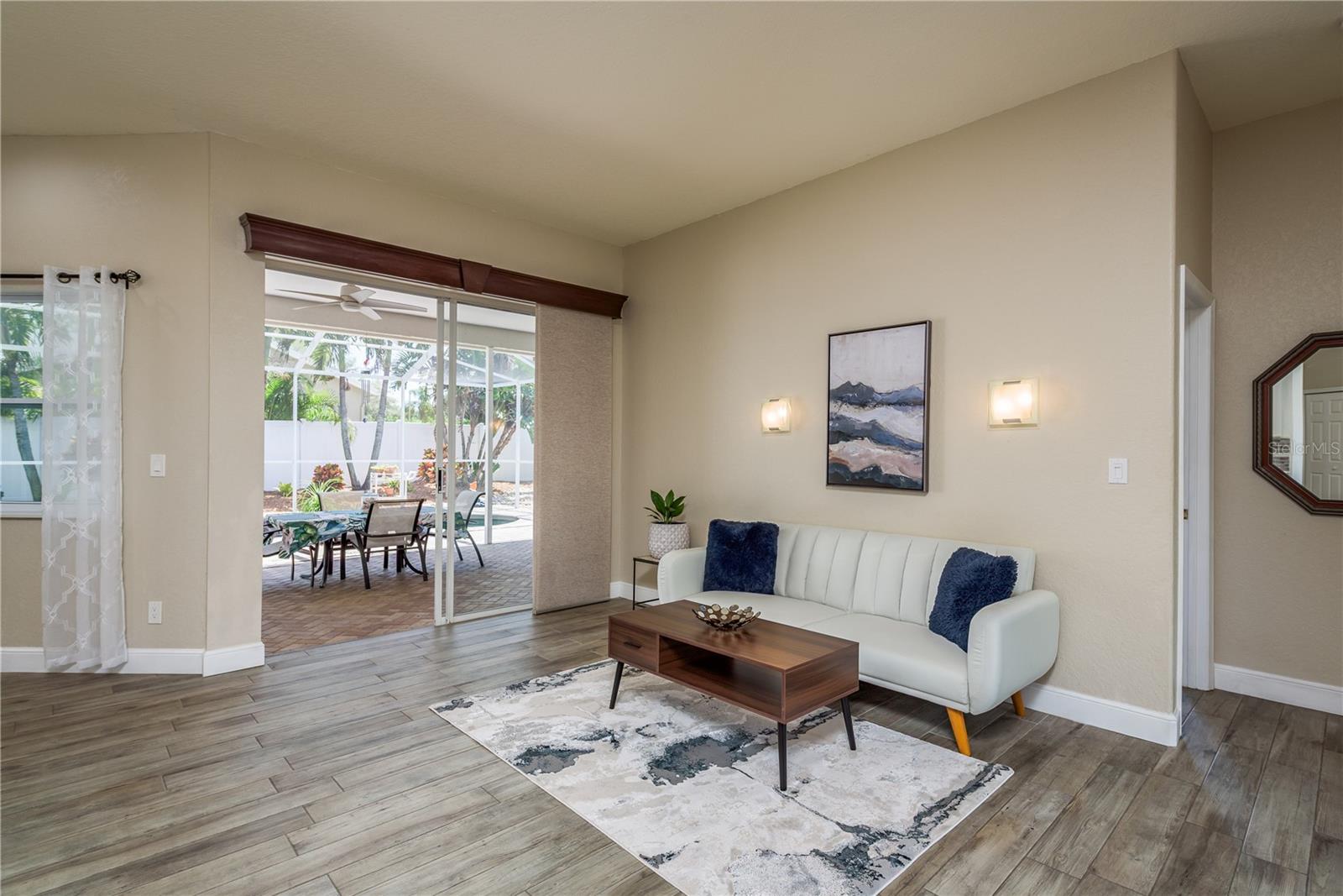 949 BELTED KINGFISHER DR S, PALM HARBOR, FL, 34683