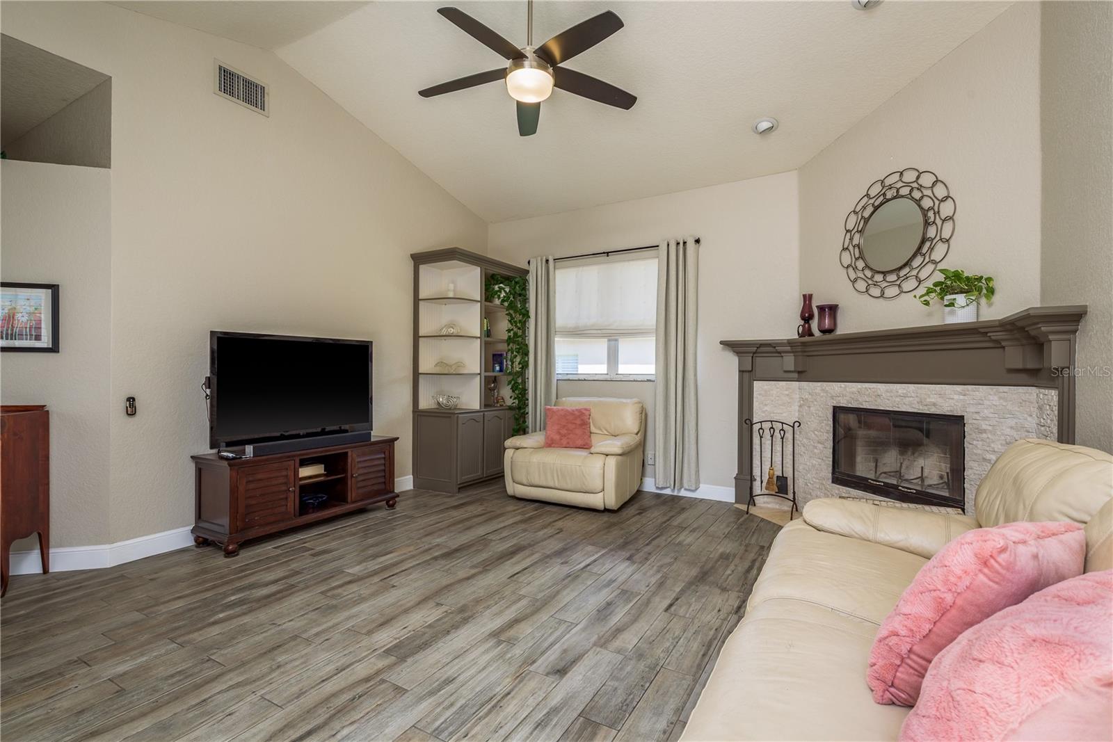 949 BELTED KINGFISHER DR S, PALM HARBOR, FL, 34683