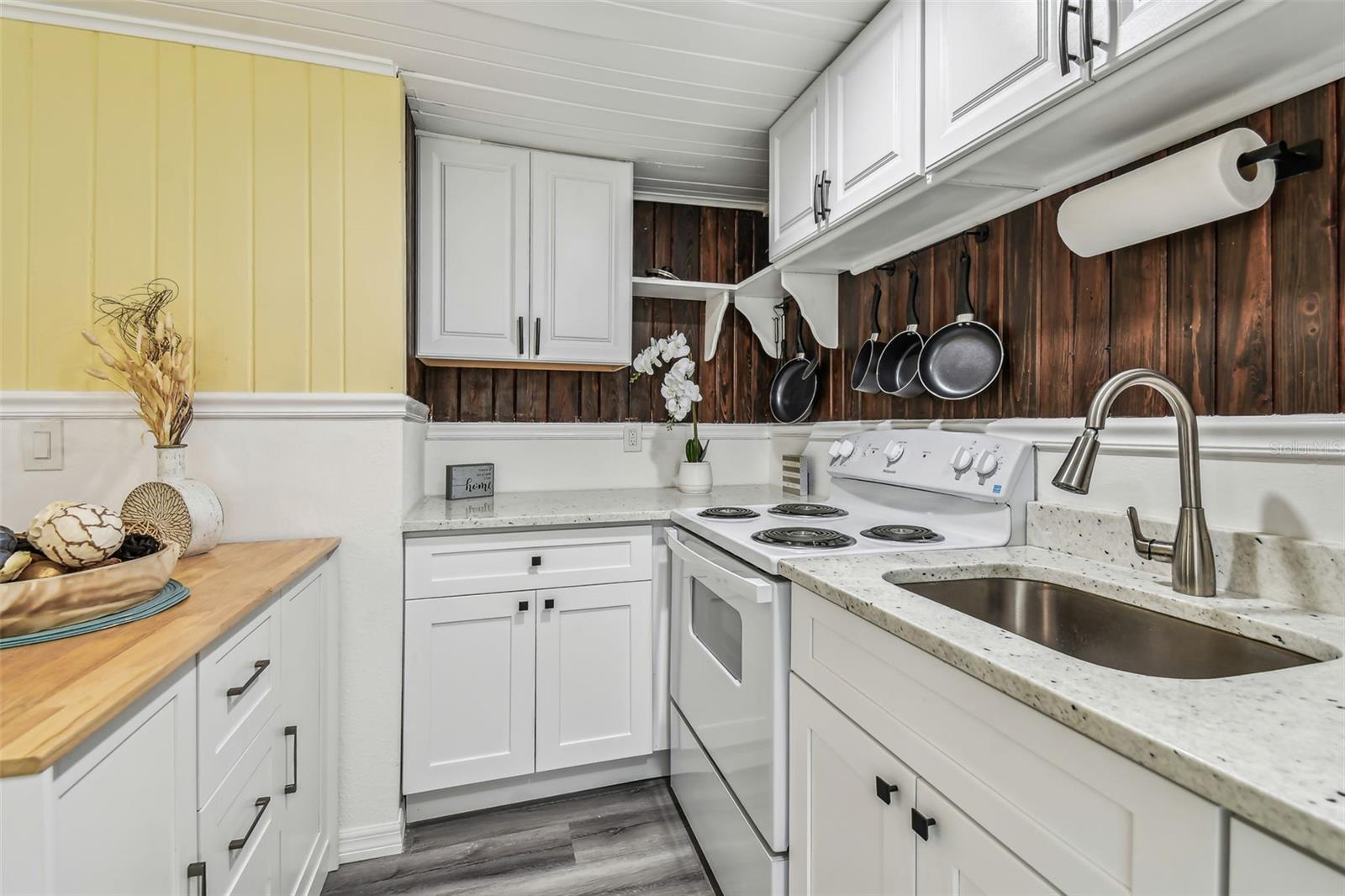 13320 2ND ST E, MADEIRA BEACH, FL, 33708