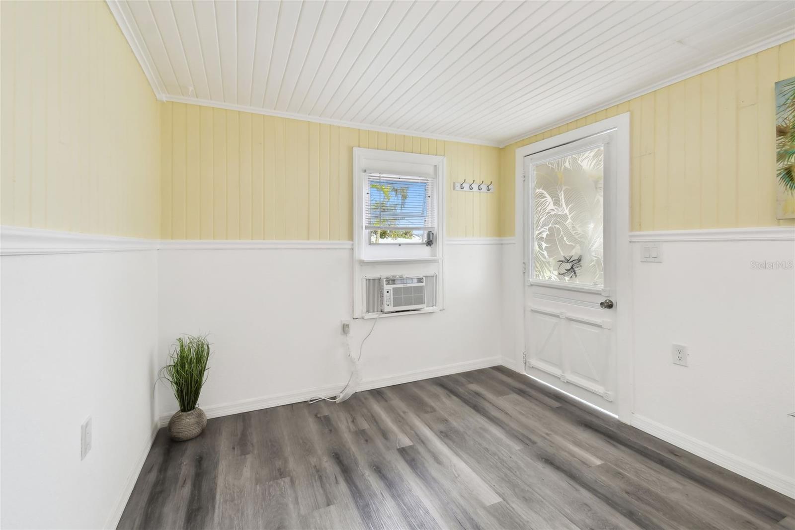 13320 2ND ST E, MADEIRA BEACH, FL, 33708