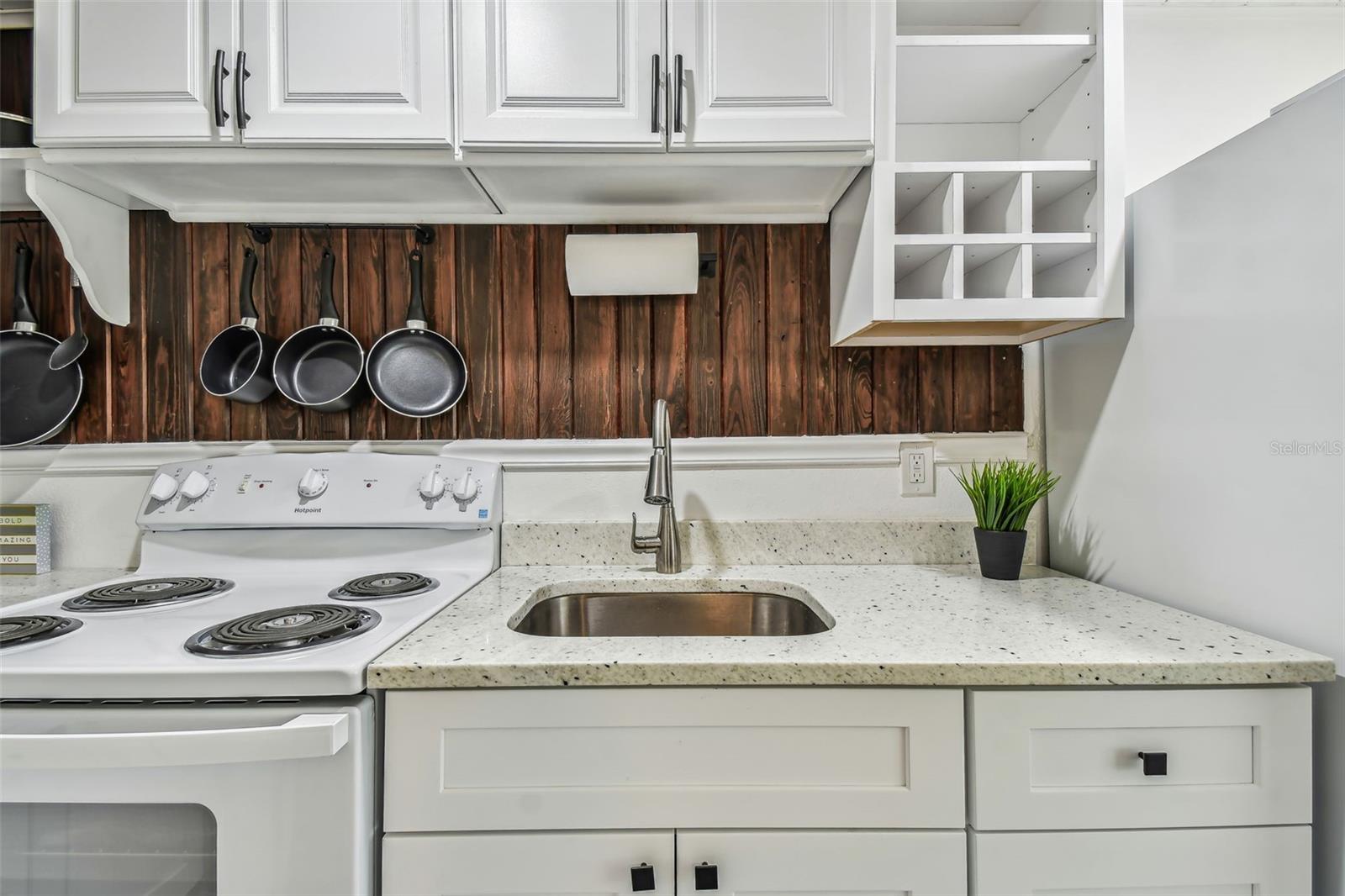 13320 2ND ST E, MADEIRA BEACH, FL, 33708