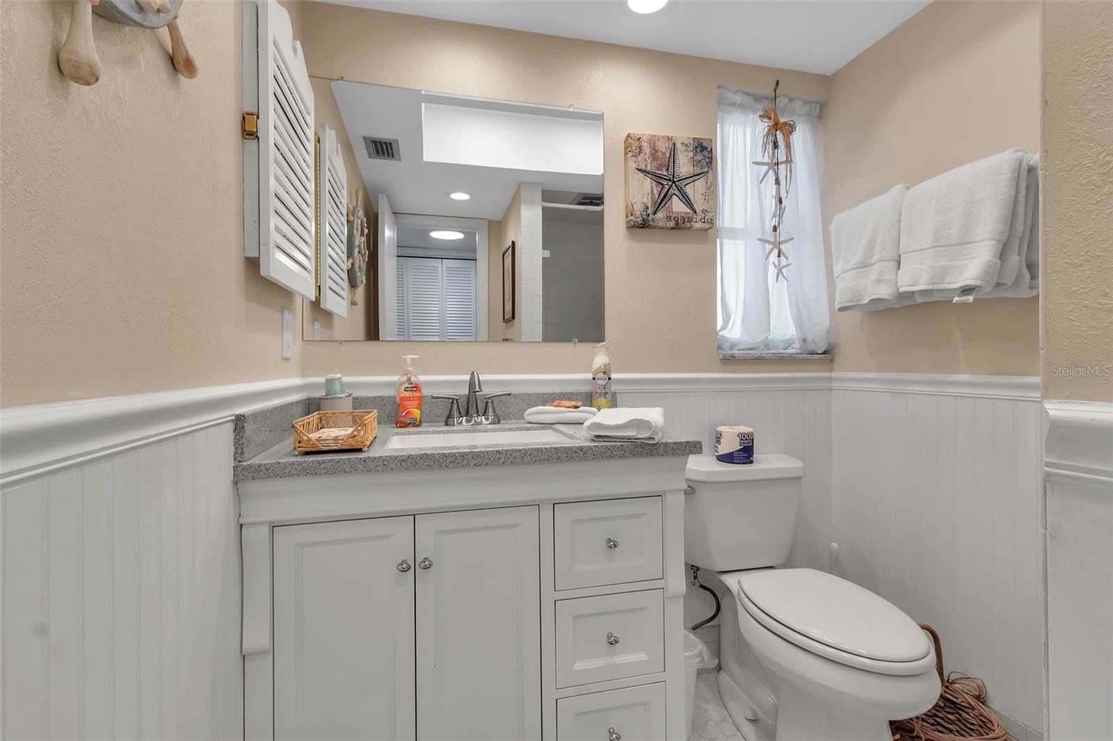 4307 GULF DR #109, HOLMES BEACH, FL, 34217