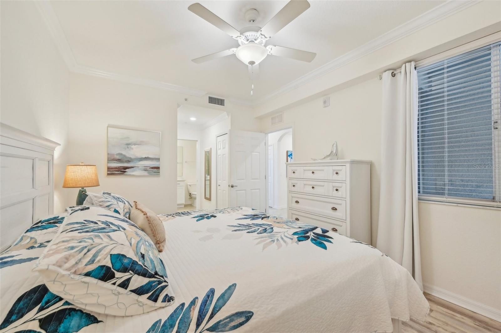 850 TIDEWATER SHORES LOOP #202, BRADENTON, FL, 34208