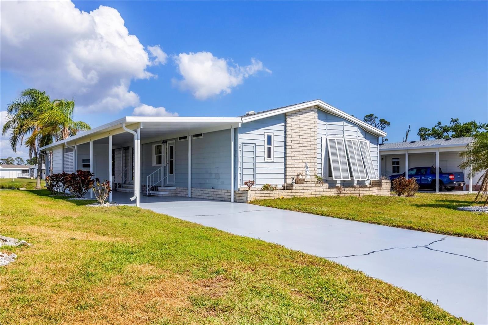 809 TANGERINE WOODS BLVD #215, ENGLEWOOD, FL, 34223