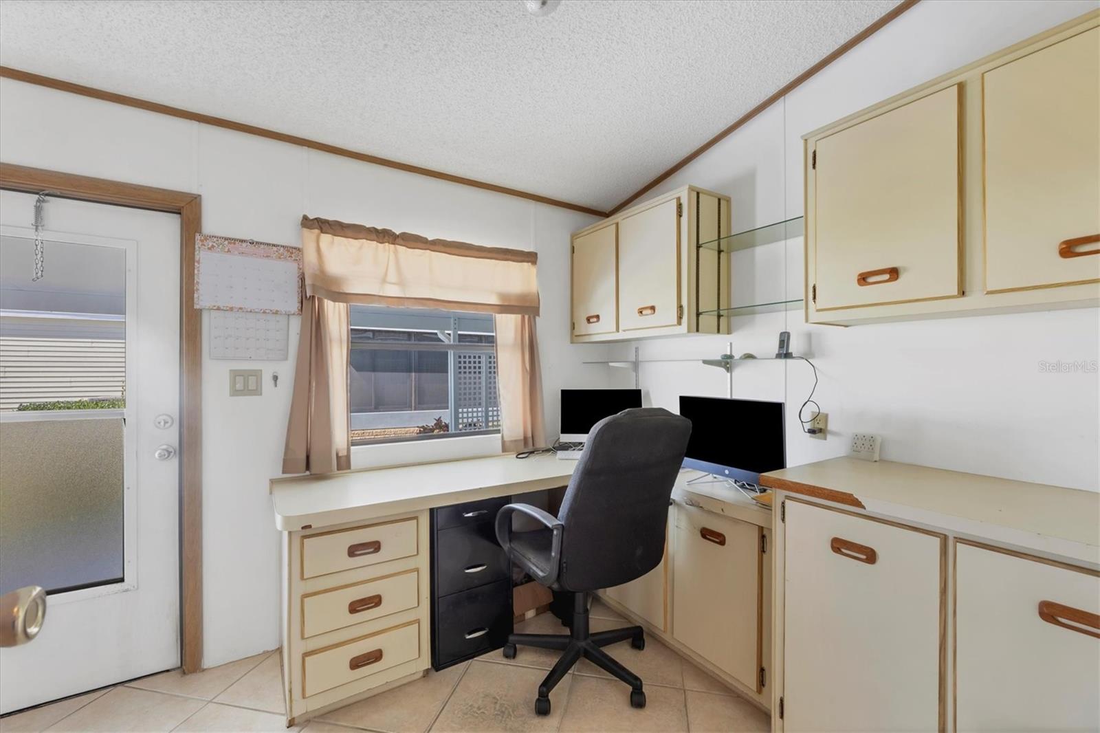 809 TANGERINE WOODS BLVD #215, ENGLEWOOD, FL, 34223
