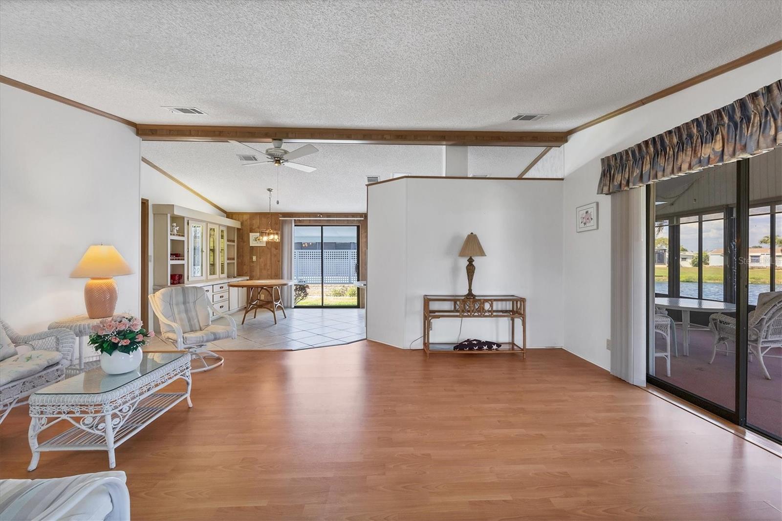 809 TANGERINE WOODS BLVD #215, ENGLEWOOD, FL, 34223