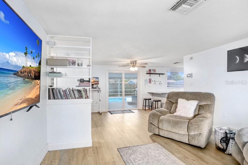 9040 LUNAR LN, PORT RICHEY, FL, 34668