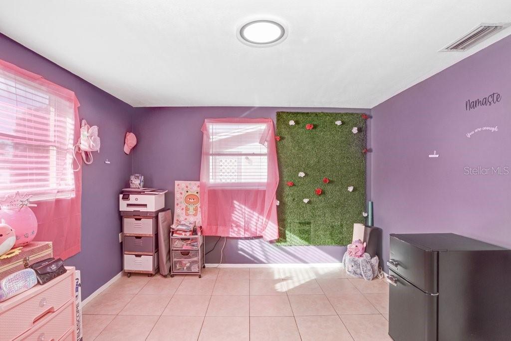 9040 LUNAR LN, PORT RICHEY, FL, 34668