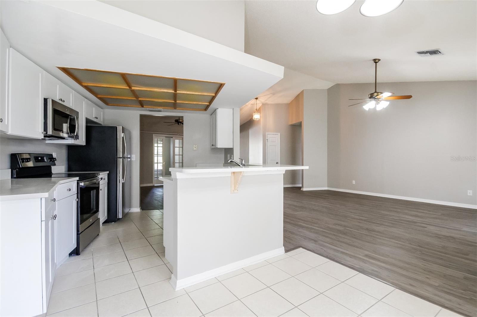 2421 CEDARCREST PL, VALRICO, FL, 33596